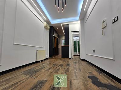 آپارتمان فروشی 48 متری با ده متر حیاط اختصاصی